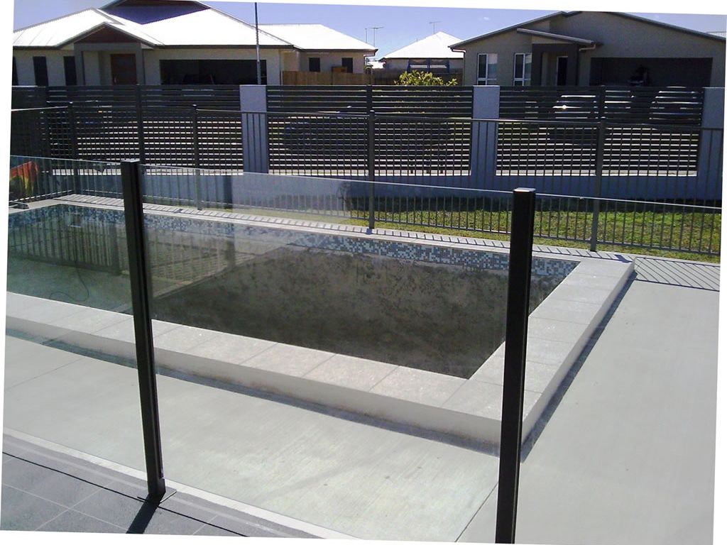 glass-pool-fencing-08